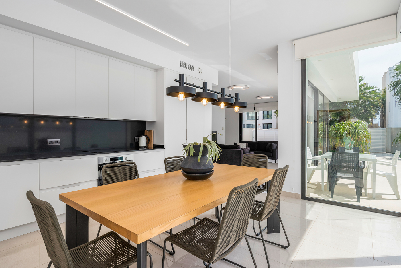 4 Bed, 3 Bath, HouseFor Sale, Ciudad Quesada - Rojales, Alicante