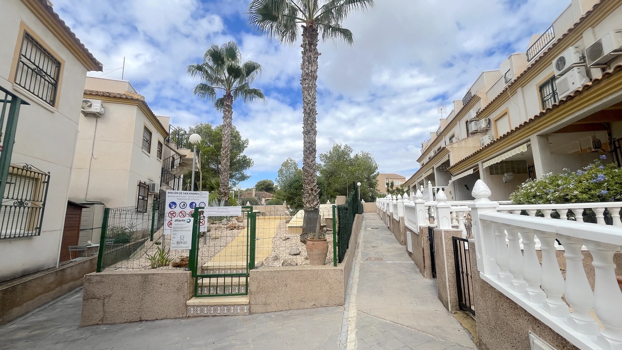 2 Bed, 2 Bath, HouseFor Sale, Algorfa, Alicante 2 Bed, 2 Bath, HouseFor Sale, Algorfa, Alicante