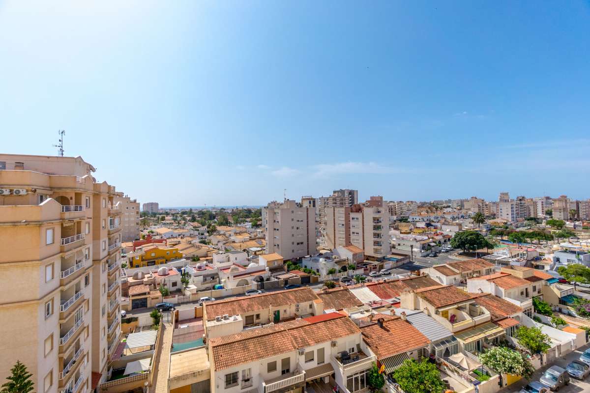 2 Bed, 1 Bath, ApartmentFor Sale, Torrevieja, Alicante 2 Bed, 1 Bath, ApartmentFor Sale, Torrevieja, Alicante