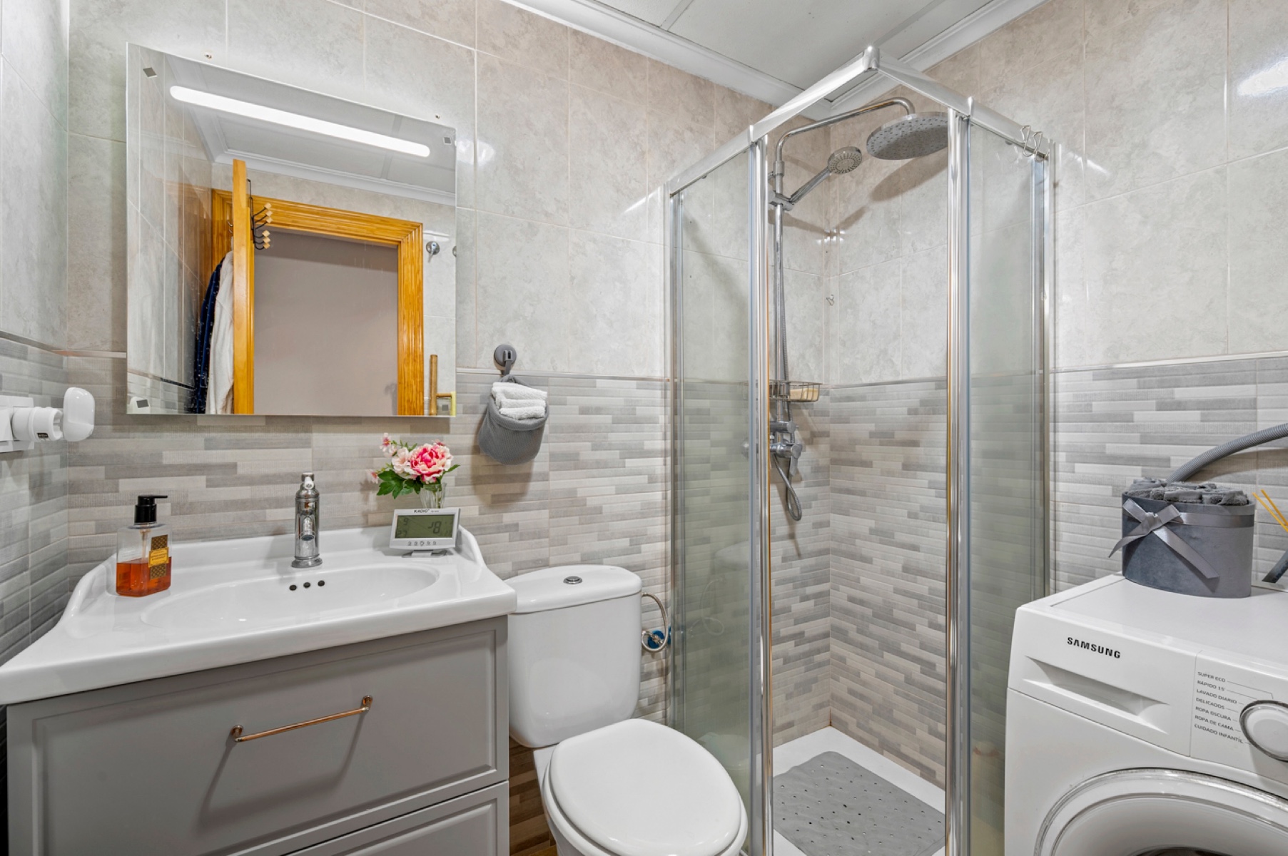 2 Bed, 2 Bath, ApartmentFor Sale, Guardamar Del Segura, Alicante