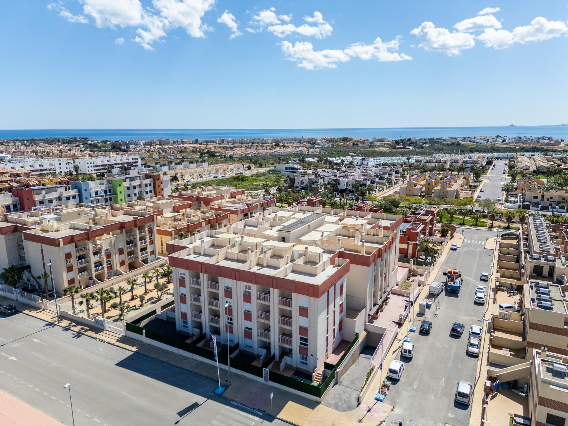 1 Bed, 1 Bath, ApartmentFor Sale, Lomas de Cabo Roig, Alicante 1 Bed, 1 Bath, ApartmentFor Sale, Lomas de Cabo Roig, Alicante