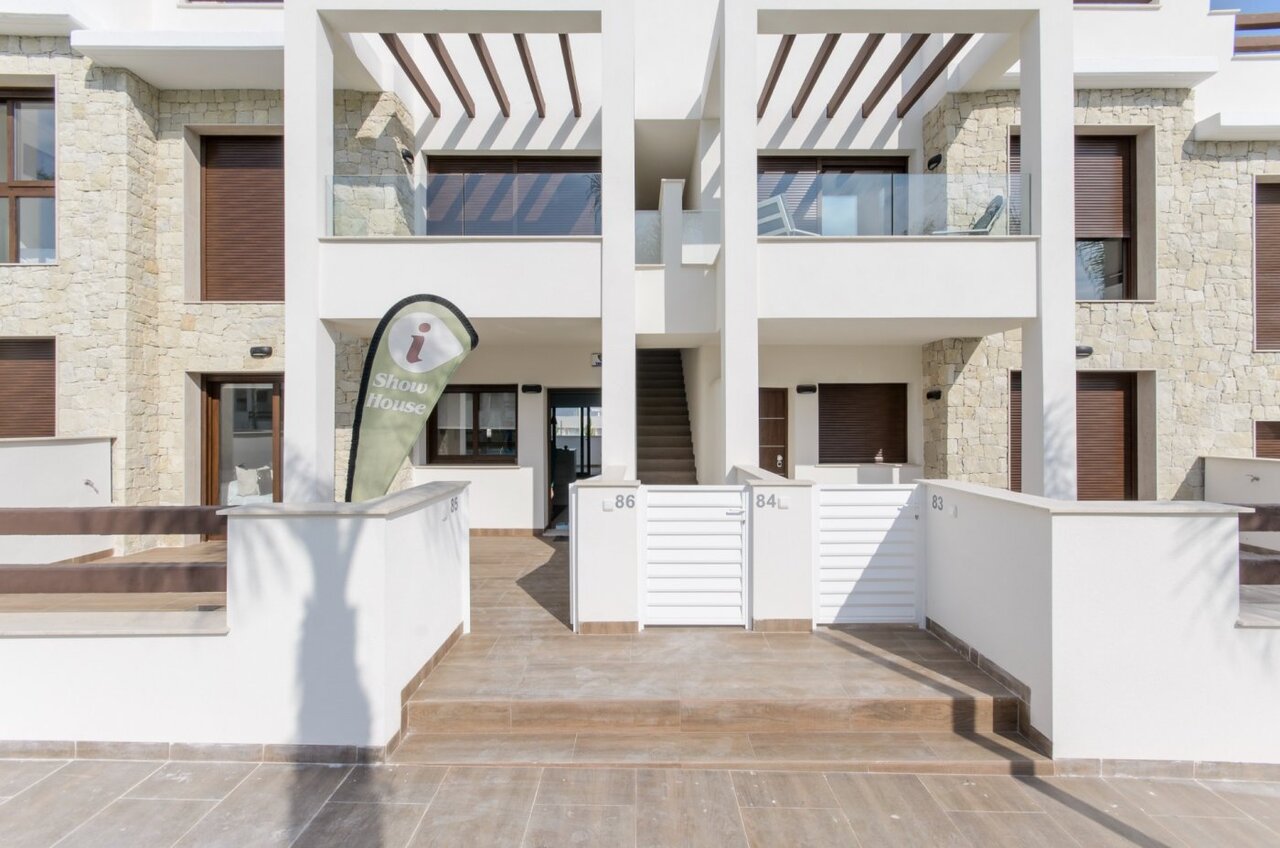 3 Bed, 2 Bath, HouseFor Sale, Torrevieja, Alicante