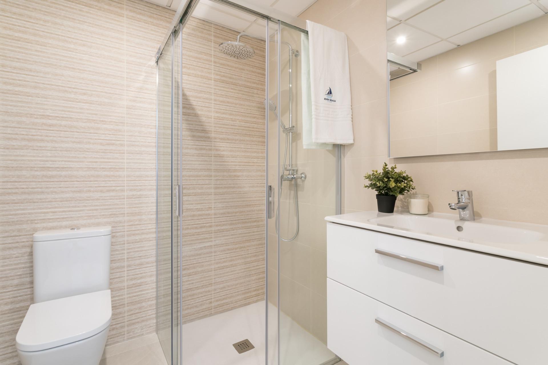 2 Bed, 2 Bath, ApartmentFor Sale, Torrevieja, Alicante