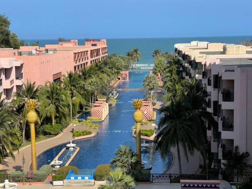 3 Bath, ApartmentFor Sale, North - Hua Hin, Prachuap Khiri Khan