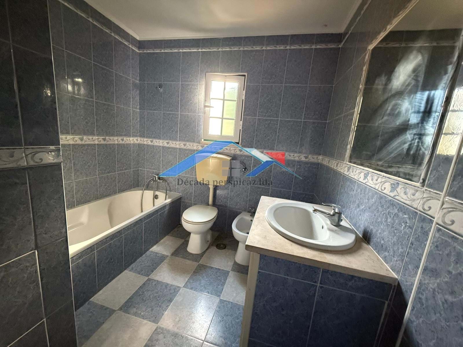 3 Bed, 2 Bath, HouseFor Sale, Coruche, Santarém, 2100-675