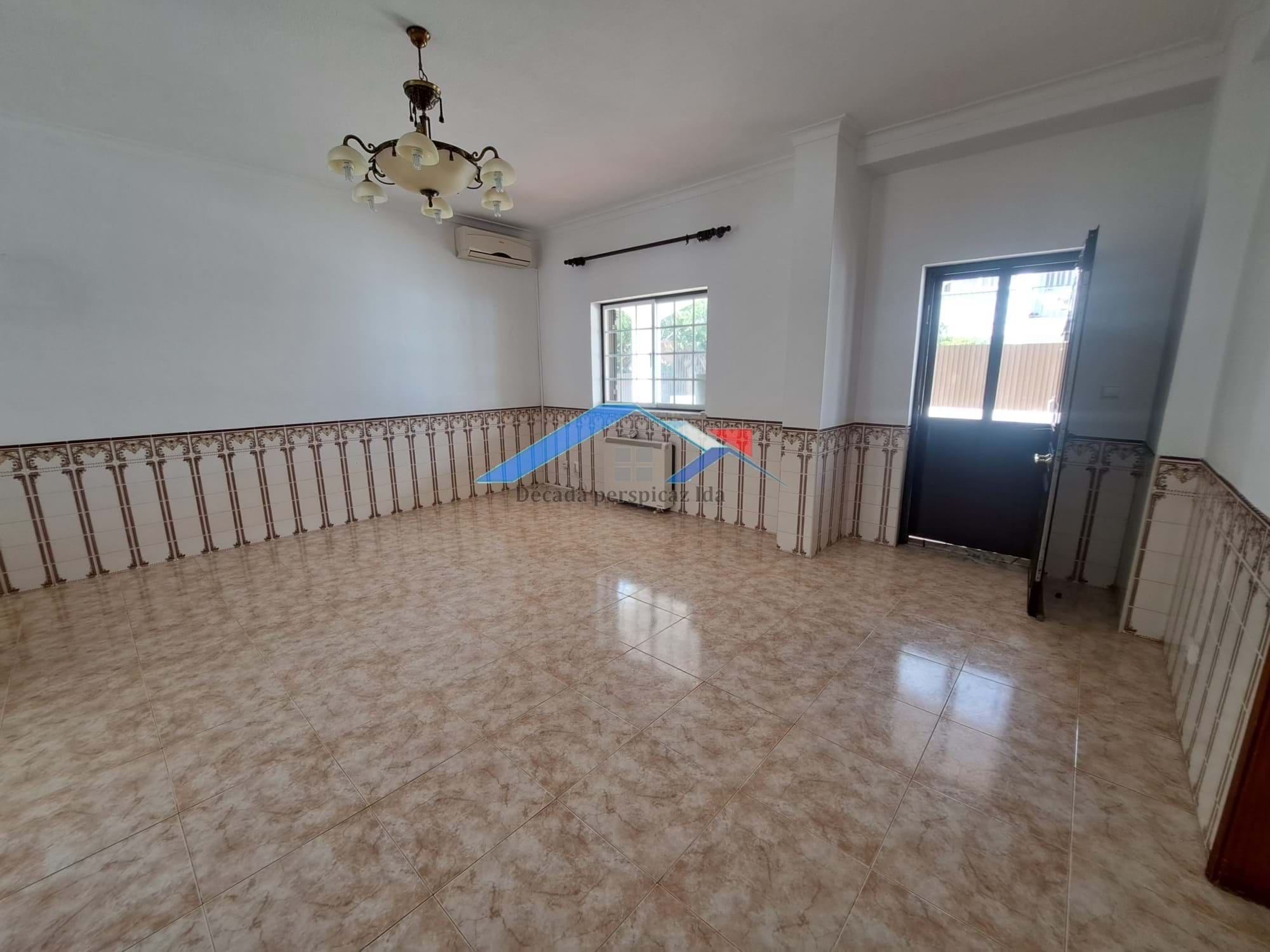 4 Bed, 4 Bath, HouseFor Sale, Seixal, Setubal, 2865-537 4 Bed, 4 Bath, HouseFor Sale, Seixal, Setubal, 2865-537