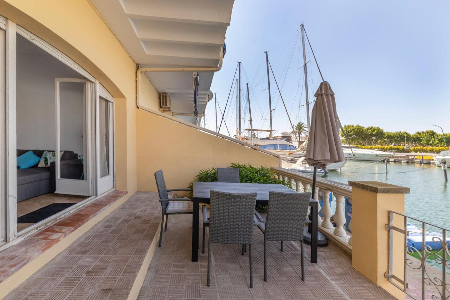 1 Bed, 1 Bath, ApartmentFor Sale, Empuriabrava, Girona, 17487