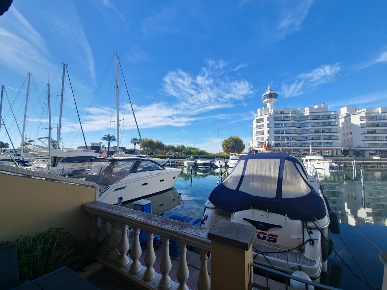1 Bed, 1 Bath, ApartmentFor Sale, Empuriabrava, Girona, 17487