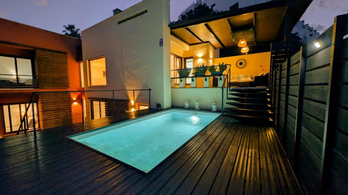 4 Bed, 4 Bath, HouseFor Sale, Benahavis, Malaga