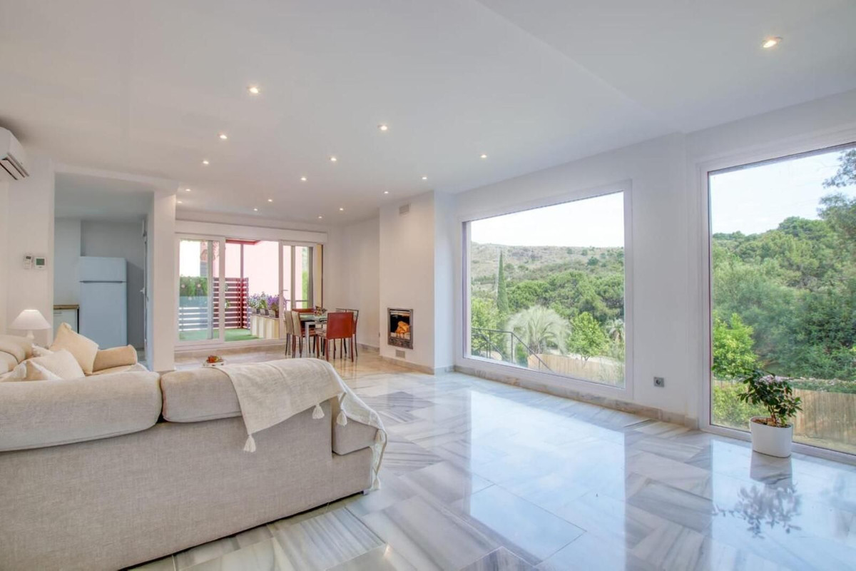 4 Bed, 4 Bath, HouseFor Sale, Benahavis, Malaga