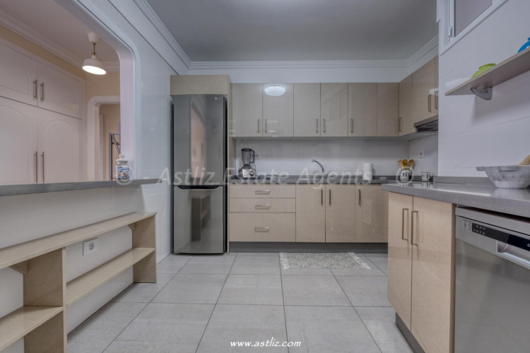 2 Bed, 2 Bath, ApartmentFor Sale, Edificio Avenida, Playa De La Arena 2 Bed, 2 Bath, ApartmentFor Sale, Edificio Avenida, Playa De La Arena
