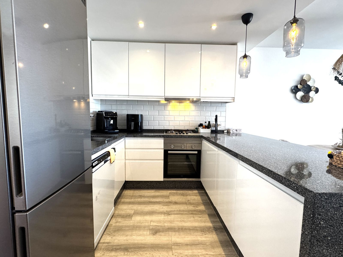 2 Bed, 1 Bath, ApartmentFor Sale, Riviera Del Sol, Malaga