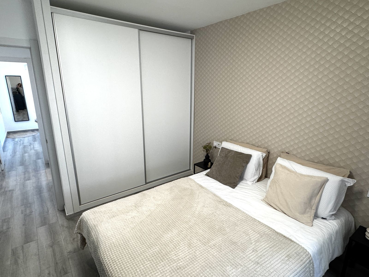 2 Bed, 1 Bath, ApartmentFor Sale, Riviera Del Sol, Malaga