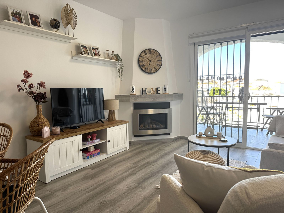 2 Bed, 1 Bath, ApartmentFor Sale, Riviera Del Sol, Malaga