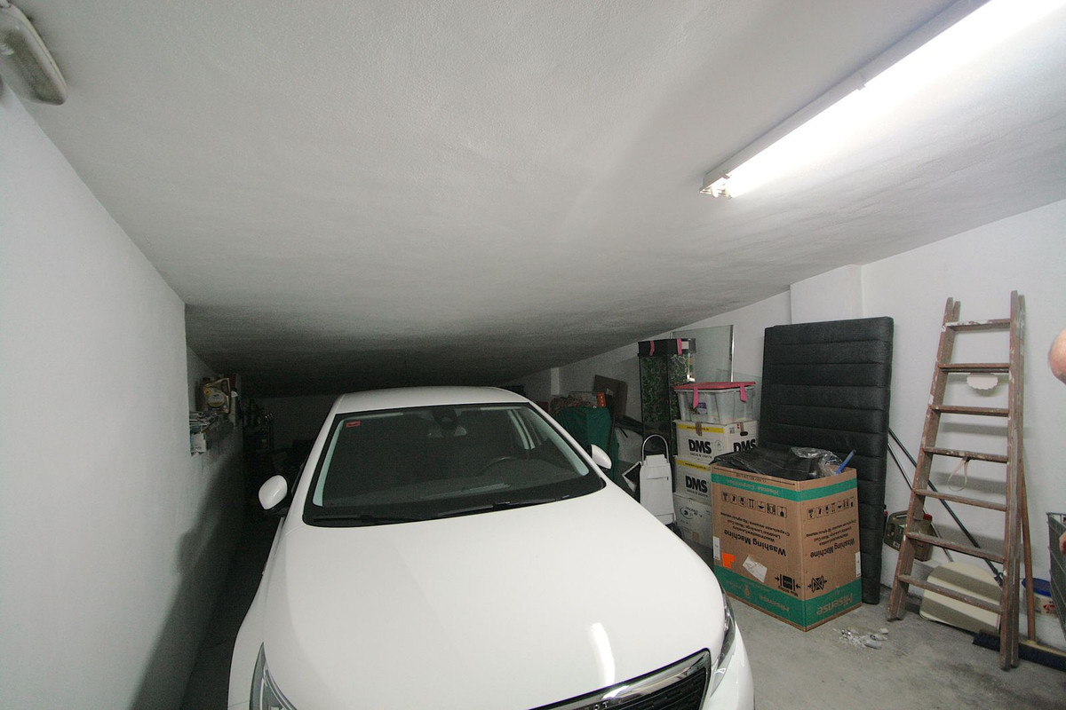 3 Bed, 2 Bath, ApartmentFor Sale, Mijas Costa, Malaga