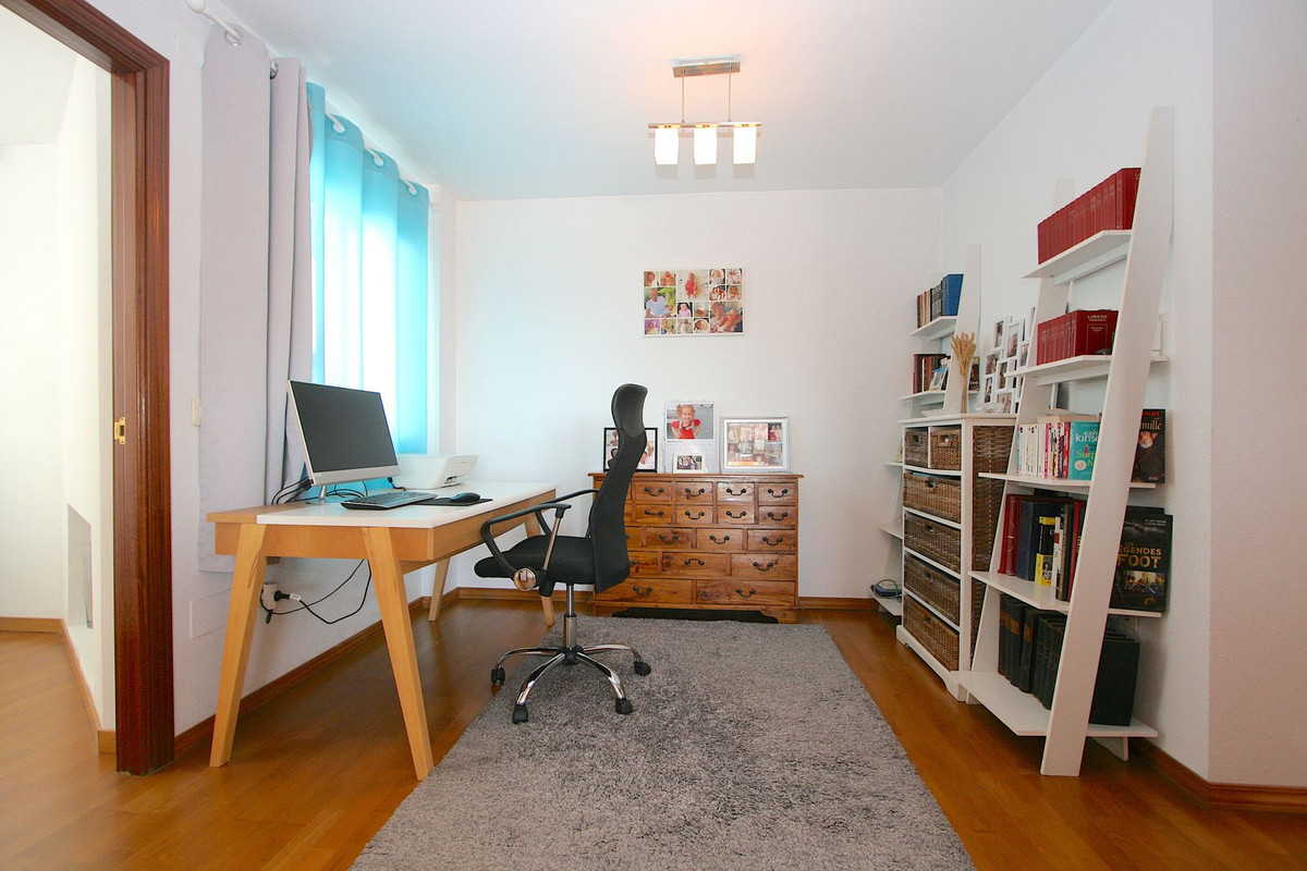 3 Bed, 2 Bath, ApartmentFor Sale, Mijas Costa, Malaga