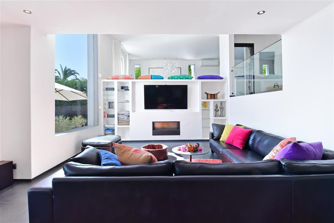 5 Bed, 6 Bath, HouseFor Sale, Nueva Andalucia, Malaga