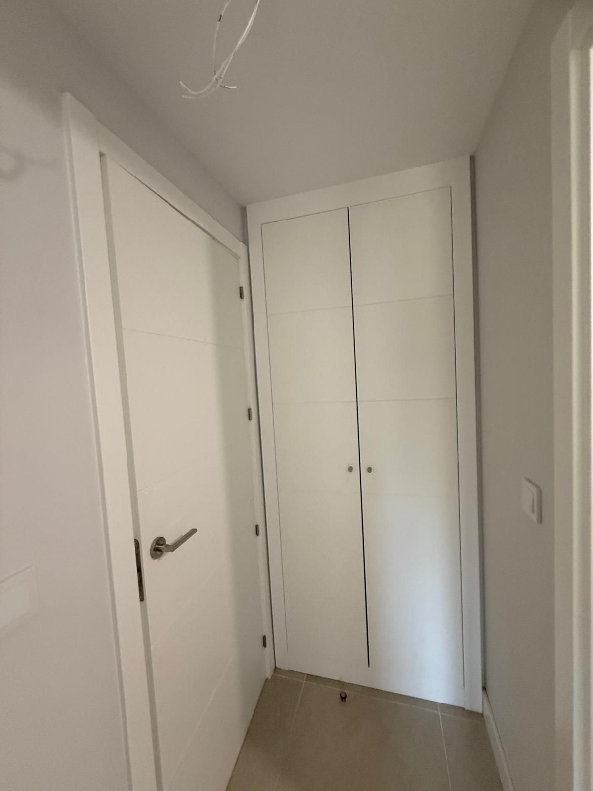 2 Bed, 2 Bath, ApartmentFor Sale, Selwo, Malaga