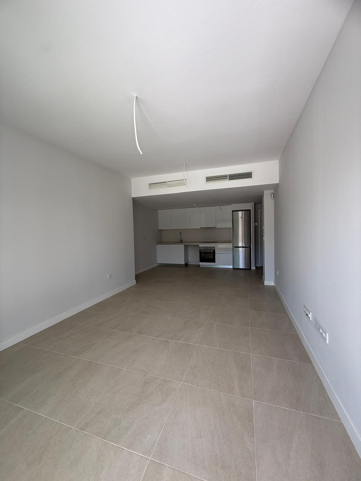 2 Bed, 2 Bath, ApartmentFor Sale, Selwo, Malaga