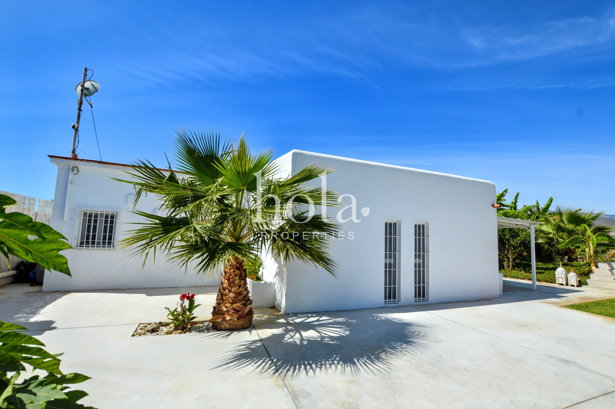 3 Bed, 2 Bath, HouseFor Sale, Salobreña, Granada