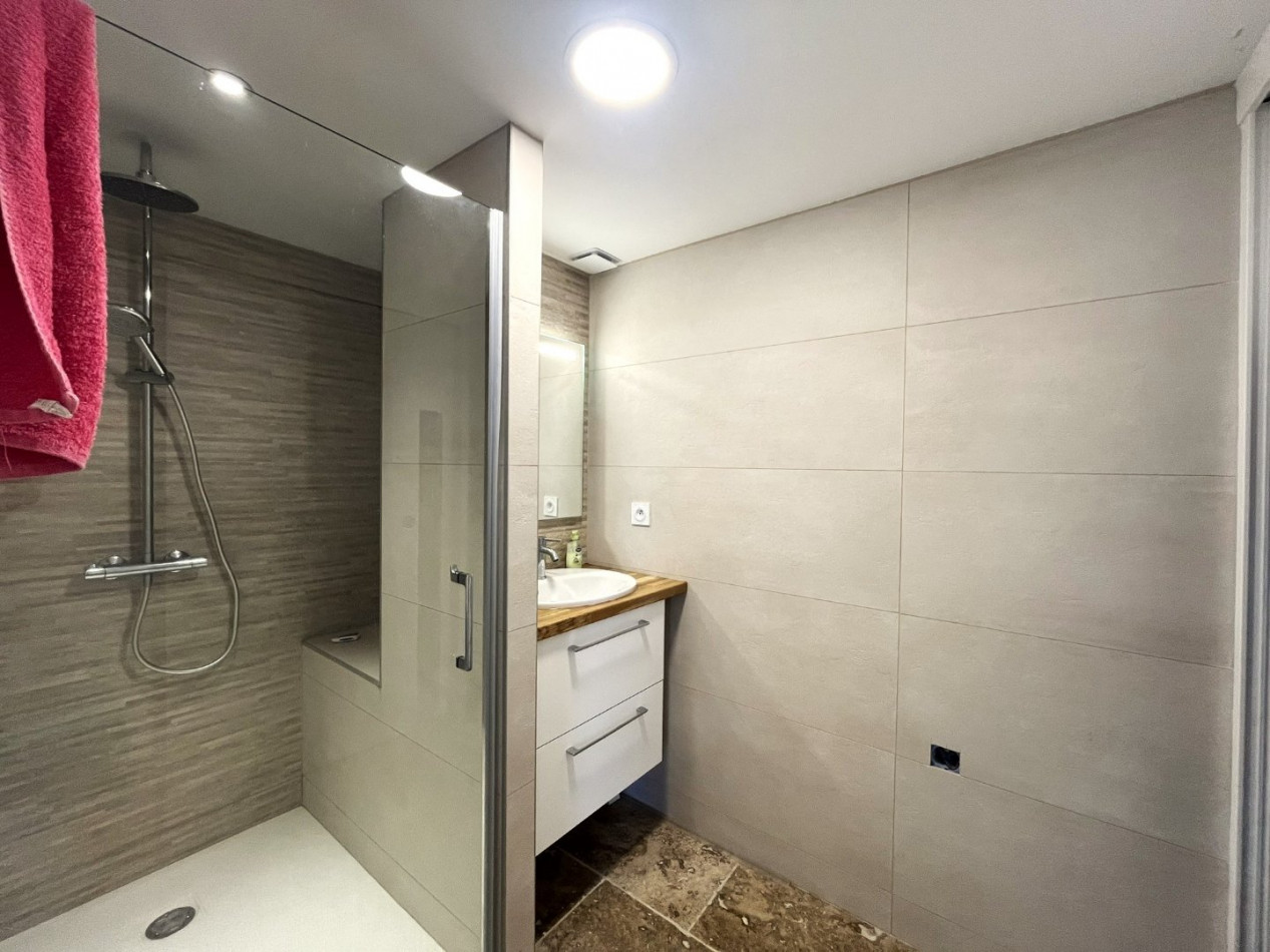 2 Bed, HouseFor Sale, Magalas, Herault, Languedoc-Roussillon, 34480