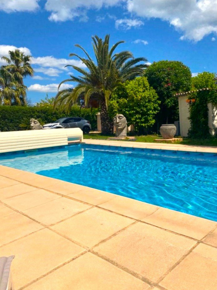 3 Bed, HouseFor Sale, Florensac, Herault, Languedoc-Roussillon, 34510