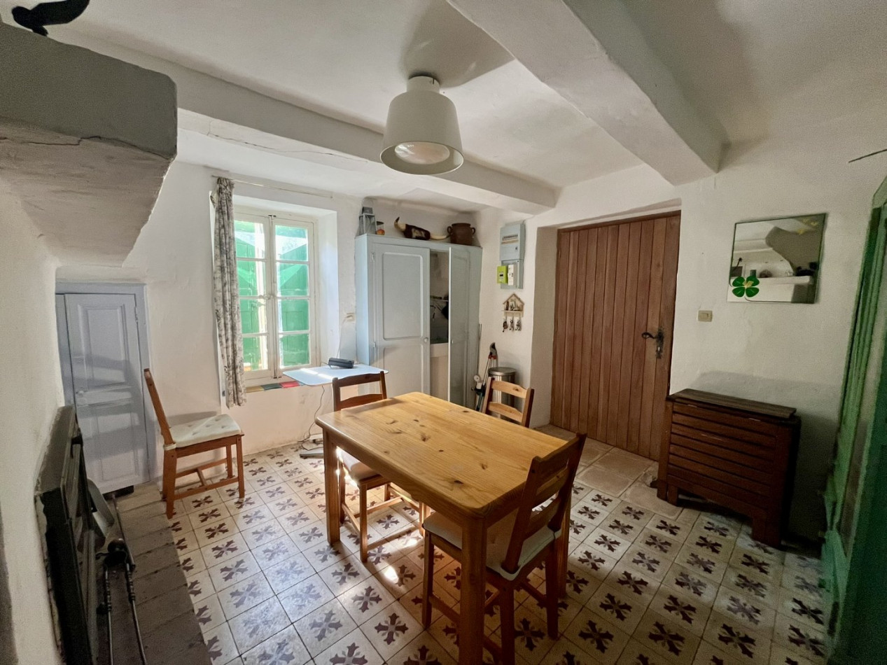 4 Bed, HouseFor Sale, Roquessels, Herault, Languedoc-Roussillon, 34320