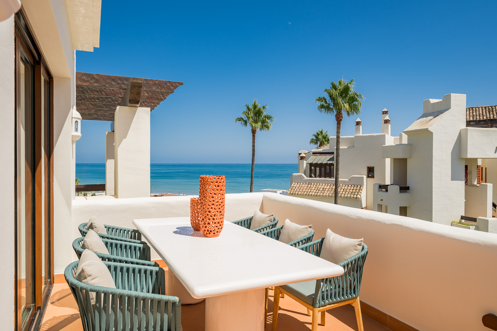 3 Bed, 2 Bath, ApartmentFor Sale, Estepona, Malaga 3 Bed, 2 Bath, ApartmentFor Sale, Estepona, Malaga
