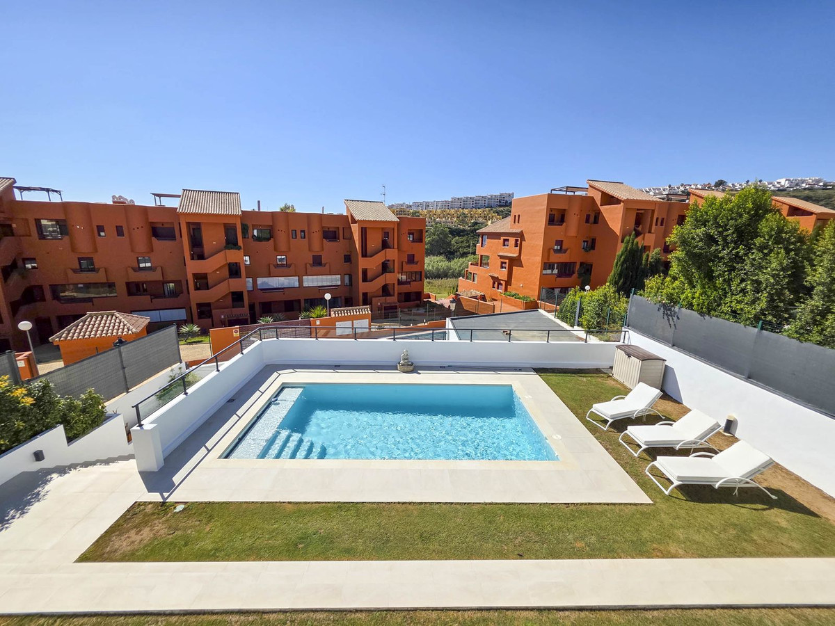 3 Bed, 3 Bath, HouseFor Sale, La Duquesa, Malaga