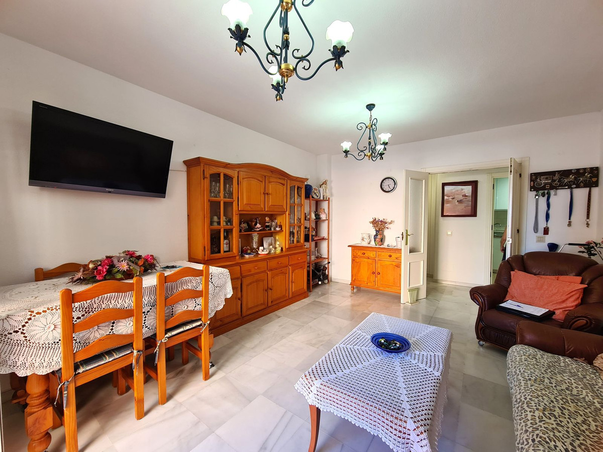 3 Bed, 1 Bath, ApartmentFor Sale, San Luis de Sabinillas, Malaga 3 Bed, 1 Bath, ApartmentFor Sale, San Luis de Sabinillas, Malaga