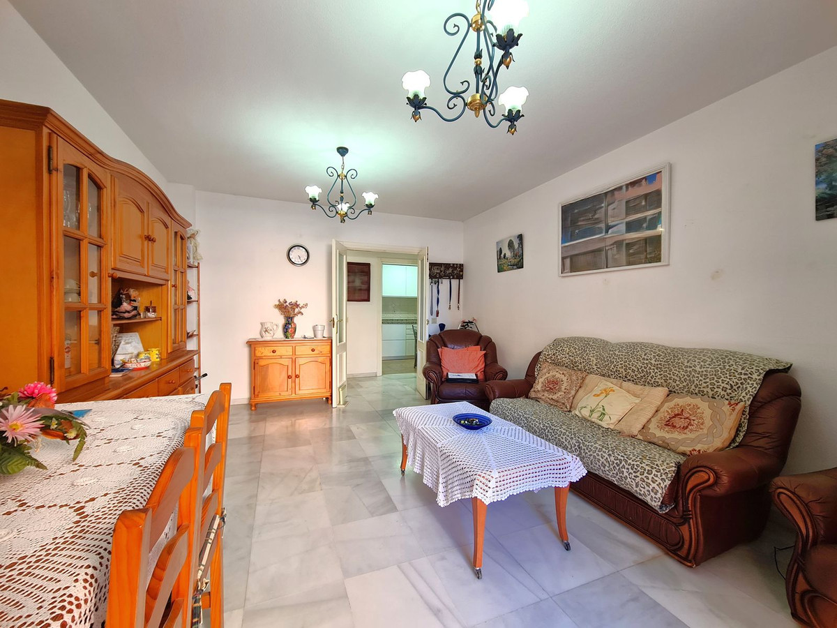 3 Bed, 1 Bath, ApartmentFor Sale, San Luis de Sabinillas, Malaga 3 Bed, 1 Bath, ApartmentFor Sale, San Luis de Sabinillas, Malaga