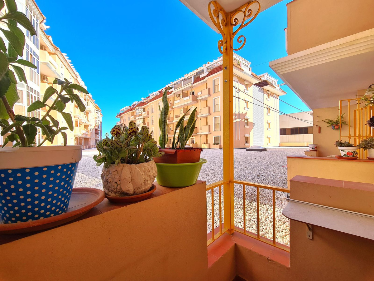 3 Bed, 1 Bath, ApartmentFor Sale, San Luis de Sabinillas, Malaga 3 Bed, 1 Bath, ApartmentFor Sale, San Luis de Sabinillas, Malaga