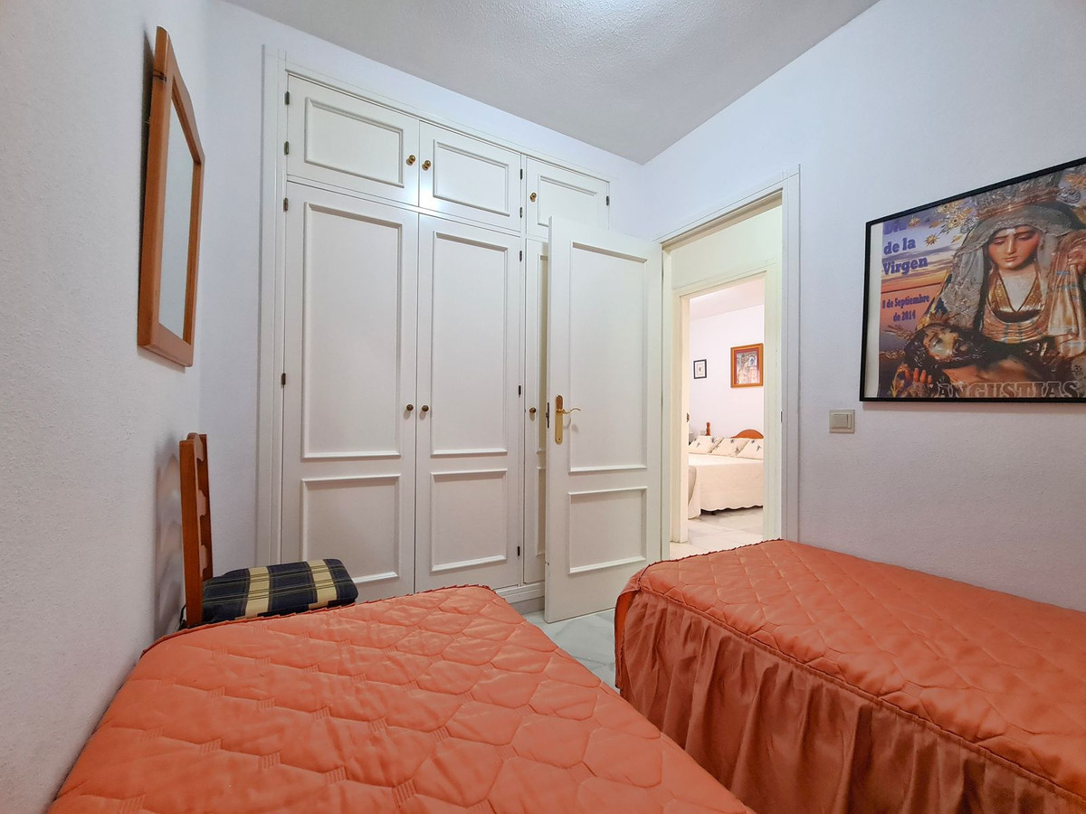 3 Bed, 1 Bath, ApartmentFor Sale, San Luis de Sabinillas, Malaga 3 Bed, 1 Bath, ApartmentFor Sale, San Luis de Sabinillas, Malaga