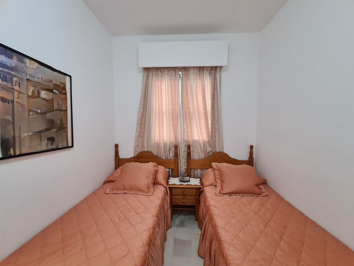 3 Bed, 1 Bath, ApartmentFor Sale, San Luis de Sabinillas, Malaga 3 Bed, 1 Bath, ApartmentFor Sale, San Luis de Sabinillas, Malaga