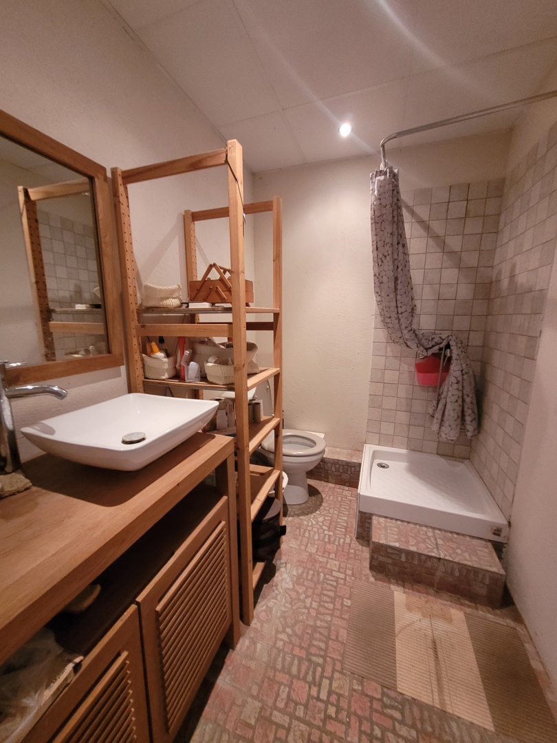 3 Bed, 2 Bath, HouseFor Sale, Bedarieux, Herault, Languedoc-Roussillon, 34600