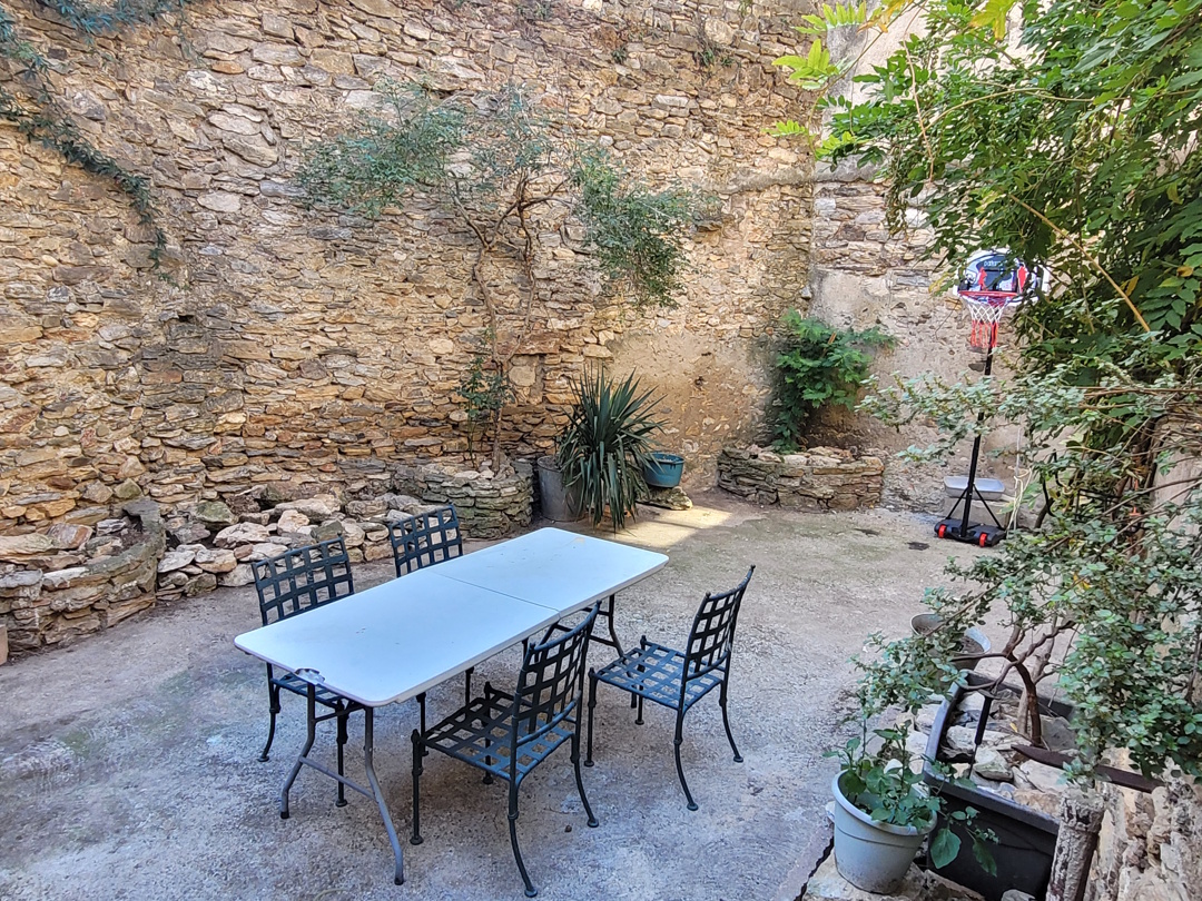 3 Bed, 2 Bath, HouseFor Sale, Bedarieux, Herault, Languedoc-Roussillon, 34600