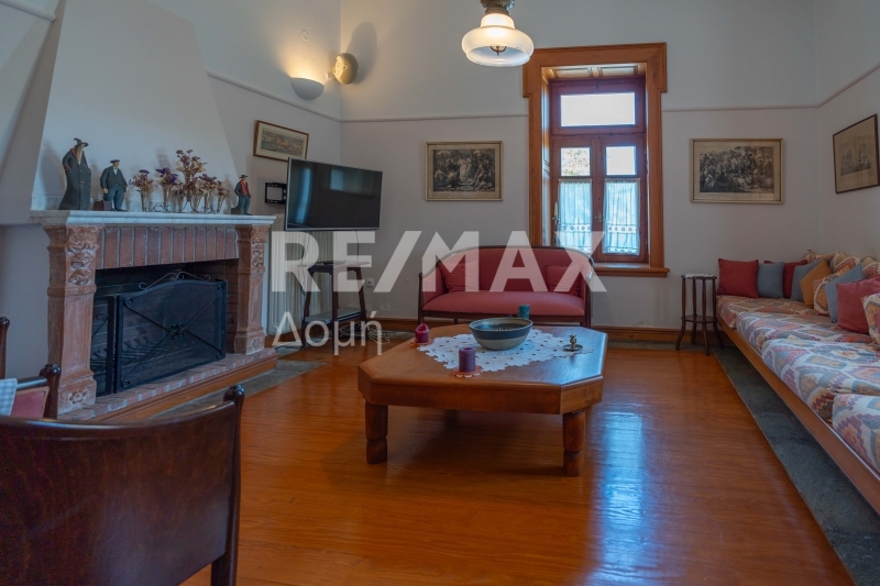 5 Bed, 5 Bath, HouseFor Sale, Tsagkarada, Mouresi, Magnesia