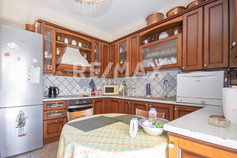 3 Bed, 1 Bath, ApartmentFor Sale, Center, Volos, Magnesia