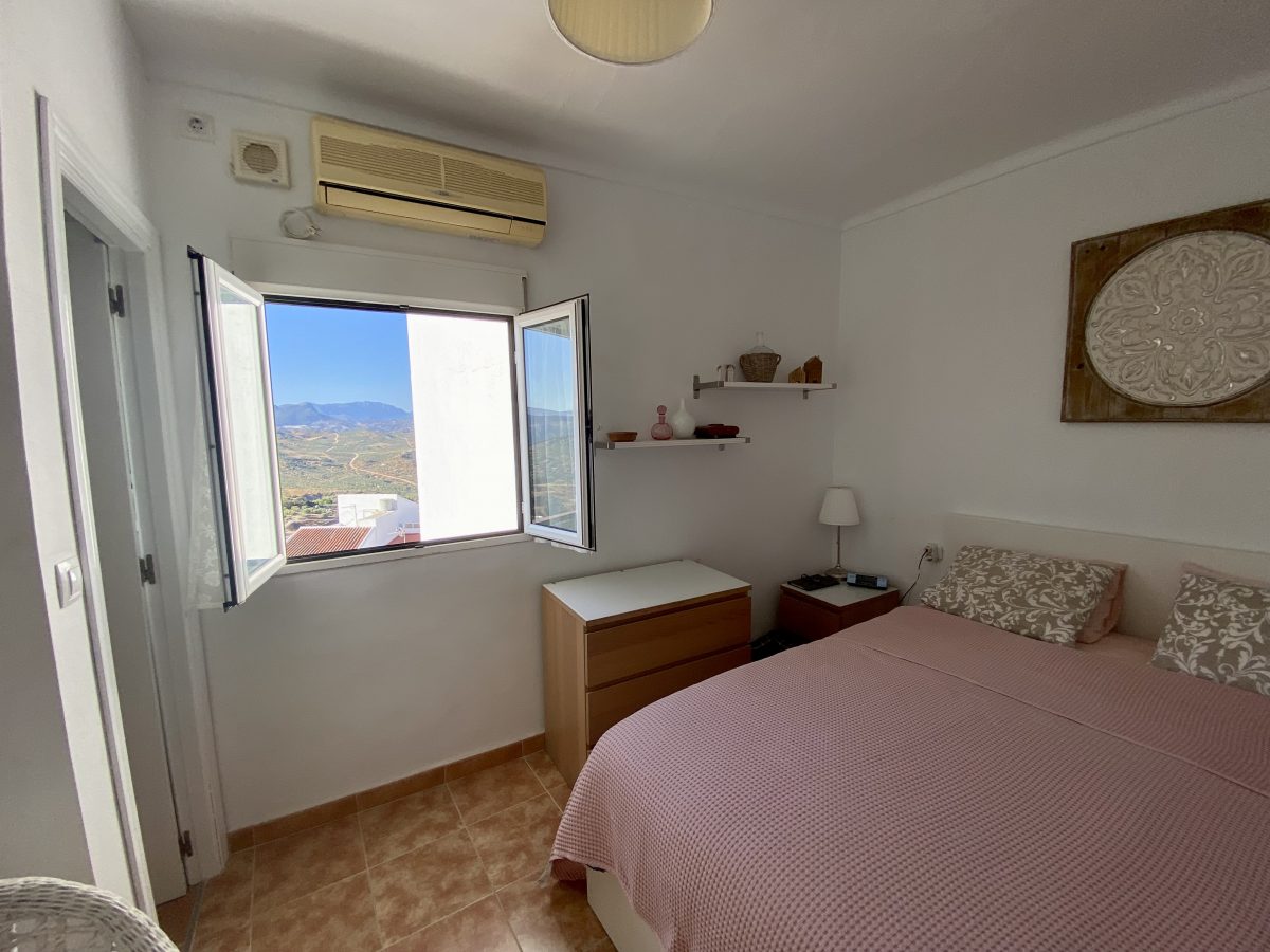 2 Bed, 2 Bath, HouseFor Sale, Olvera, Andalucia
