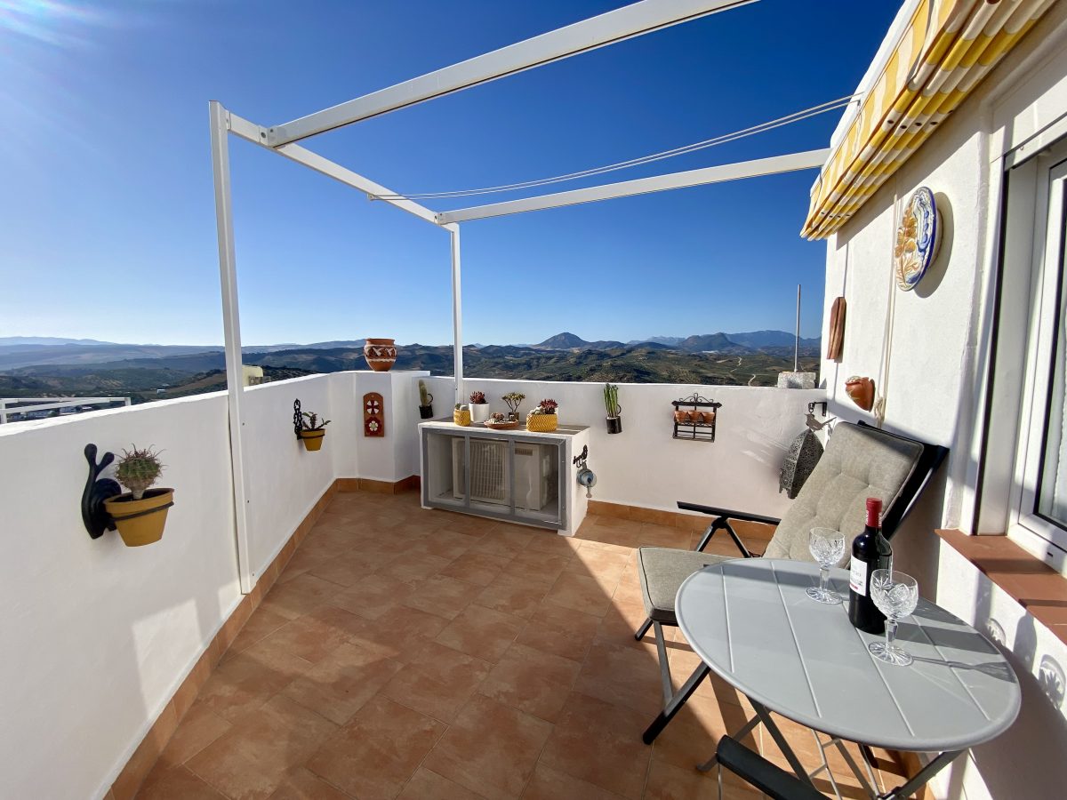 2 Bed, 2 Bath, HouseFor Sale, Olvera, Andalucia