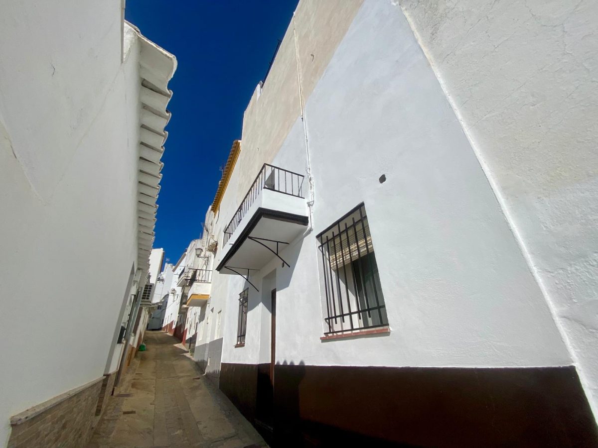 3 Bed, 1 Bath, HouseFor Sale, Olvera, Andalucia