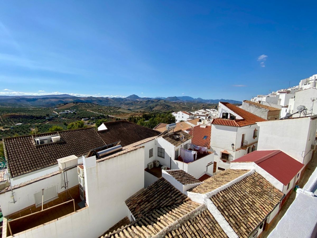 3 Bed, 1 Bath, HouseFor Sale, Olvera, Andalucia
