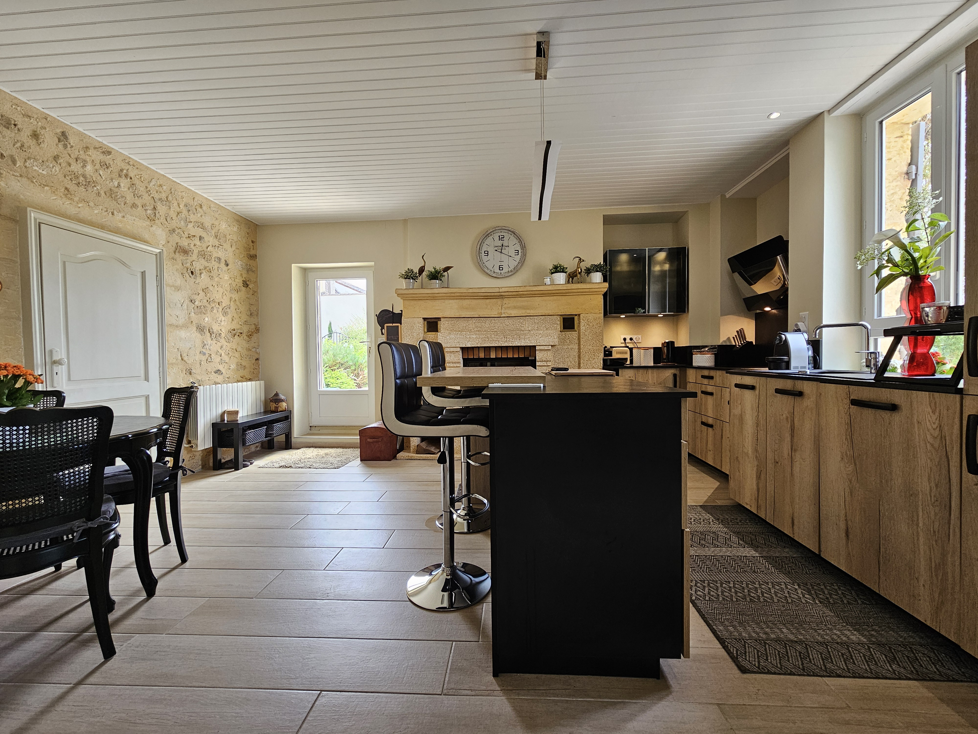 4 Bed, 1 Bath, HouseFor Sale, Saint-Capraise-De-Lalinde, Dordogne, Aquitaine, 24150