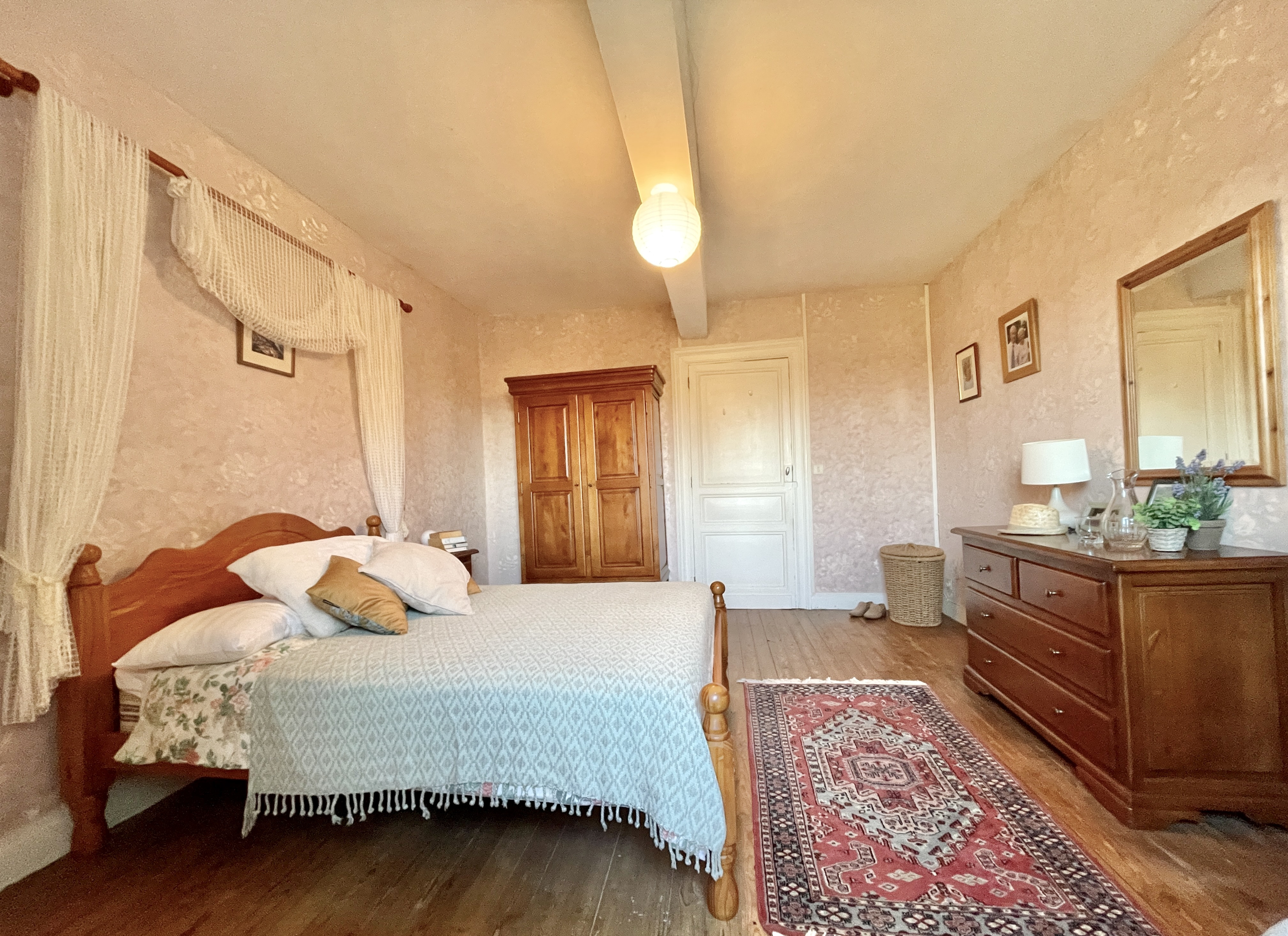 4 Bed, 1 Bath, HouseFor Sale, Mauzac et grand castang, Dordogne, Aquitaine, 24150