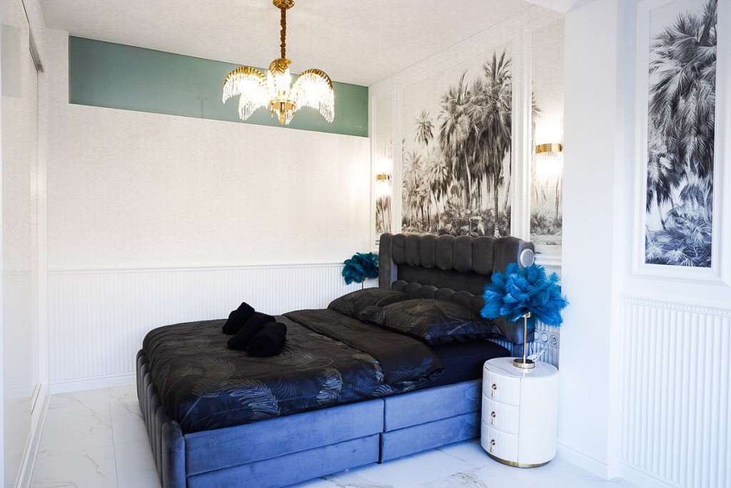 2 Bed, 1 Bath, ApartmentFor Sale, Nueva Andalucia, Malaga