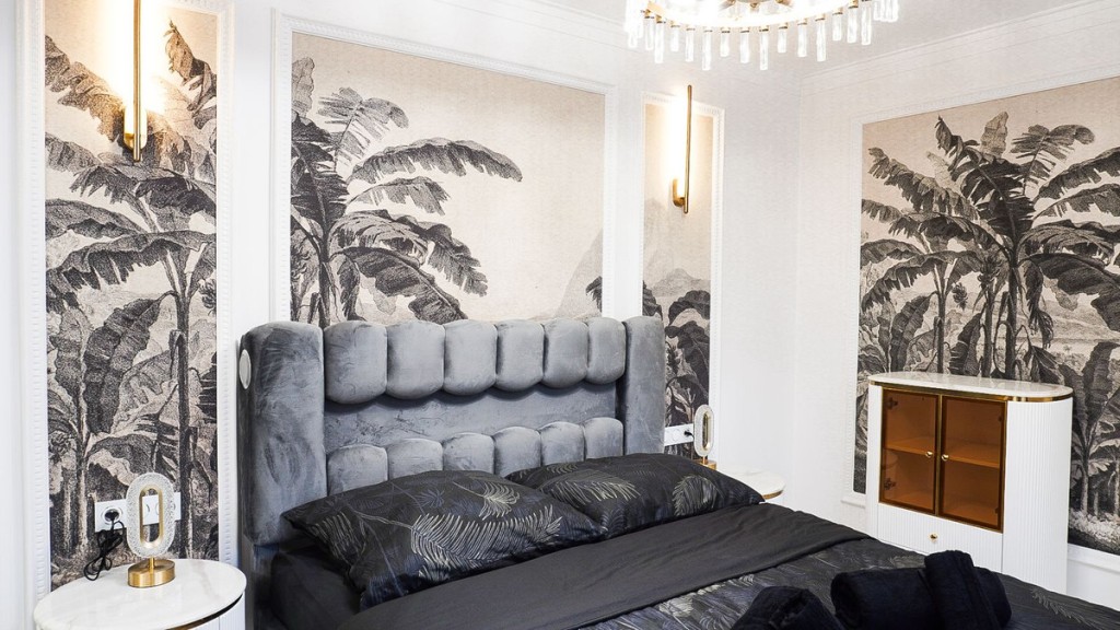 2 Bed, 1 Bath, ApartmentFor Sale, Nueva Andalucia, Malaga