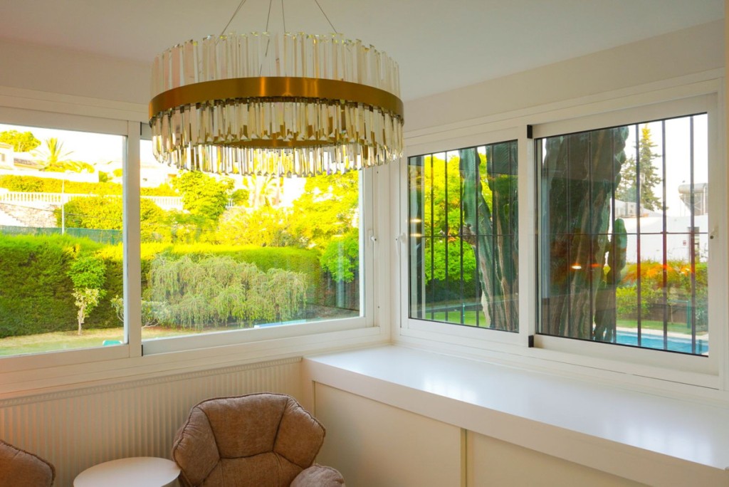 2 Bed, 1 Bath, ApartmentFor Sale, Nueva Andalucia, Malaga