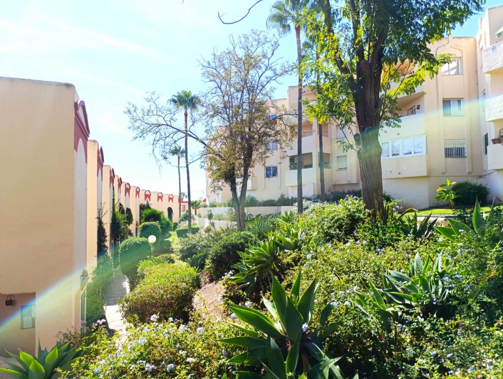 2 Bed, 1 Bath, ApartmentFor Sale, Riviera, Malaga 2 Bed, 1 Bath, ApartmentFor Sale, Riviera, Malaga