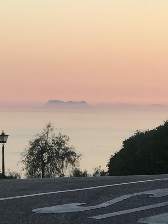 3 Bed, 2 Bath, ApartmentFor Sale, Los Monteros, Malaga