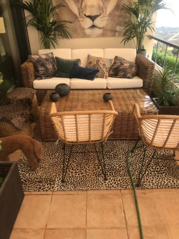 3 Bed, 2 Bath, ApartmentFor Sale, Los Monteros, Malaga